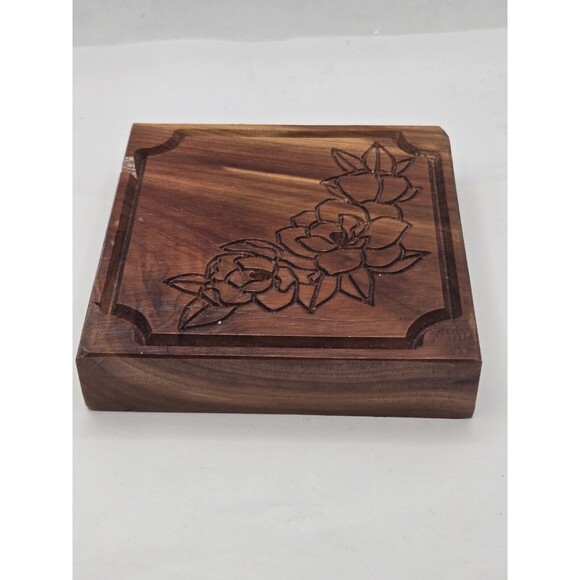 Two Crazy Dogs Cedar 4" x 4" Magnolia Carved Block Set of 3 - Picture 14 of 16